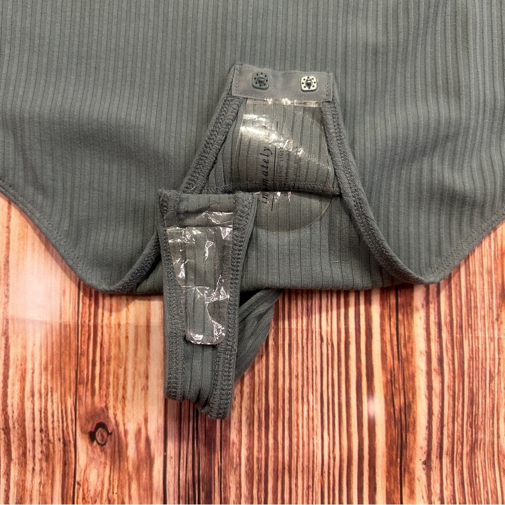NWT Intimately Free People Womens Olive Ribbed Bodysuit Racerback Size Medium - Picture 10 of 12